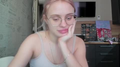 Snapshot of be_daddy chatting on March 9, 2025, 1:37 pm Summer BABY online show from March 9, 2025, 1:37 pm