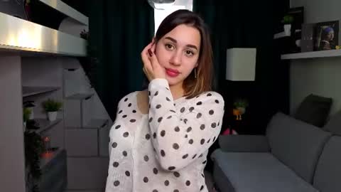 Cardi online show from June 24, 2026, 5:01 pm