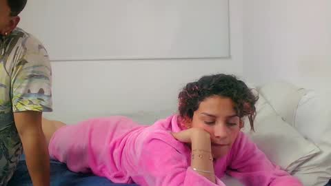 Sara  Juan online show from December 13, 2024, 7:15 am