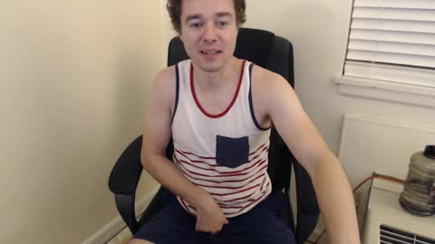 bearchaser14cb online show from April 19, 2026, 2:33 am