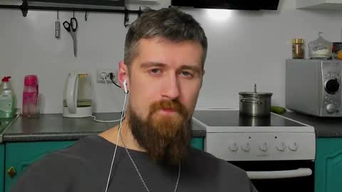 Zeus online show from December 17, 2025, 9:32 pm