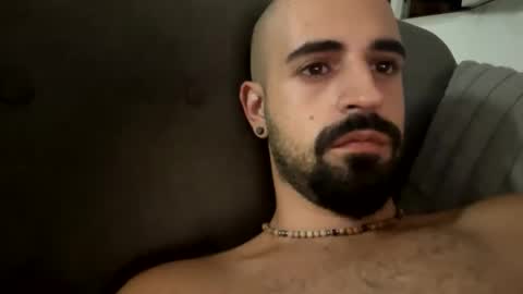 Snapshot of beardedbaldy_09 chatting on October 6, 2025, 9:56 pm Ask me online show from October 6, 2025, 9:56 pm