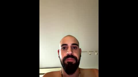 Snapshot of beardedbaldy_09 chatting on October 19, 2025, 7:36 pm Ask me online show from October 19, 2025, 7:36 pm