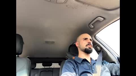 Snapshot of beardedbaldy_09 chatting on November 4, 2025, 11:31 am Ask me online show from November 4, 2025, 11:31 am