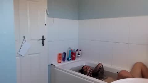 beardedtattedguy online show from September 23, 2025, 3:04 pm