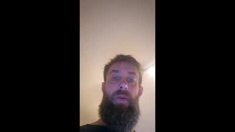 beardedtattedguy online show from November 10, 2025, 3:33 pm