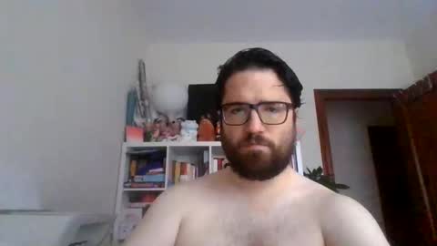 Snapshot of bearmen3107 chatting on June 2, 2026, 6:37 am bearmen3107 online show from June 2, 2026, 6:37 am