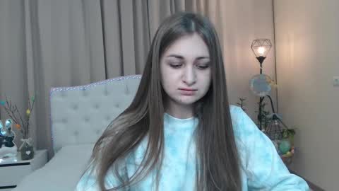 beataangel online show from April 14, 2026, 7:03 am