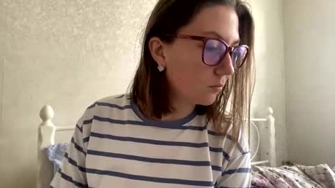 Snapshot of beatricetender chatting on October 26, 2025, 8:53 am BeatriceTender online show from October 26, 2025, 8:53 am