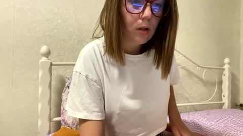 Snapshot of beatricetender chatting on November 11, 2025, 6:52 pm BeatriceTender online show from November 11, 2025, 6:52 pm