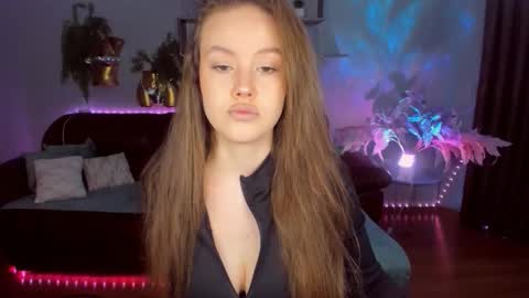 BeatriceWild online show from March 17, 2026, 10:40 am