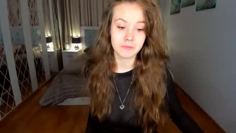 BeatriceWild online show from April 10, 2026, 11:04 am