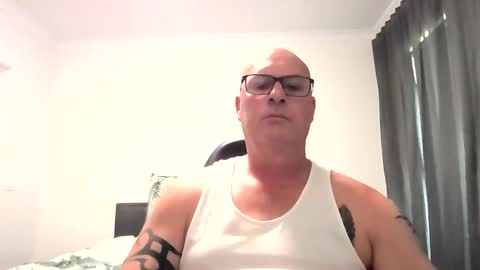 beatsboy87 online show from January 19, 2025, 7:04 am