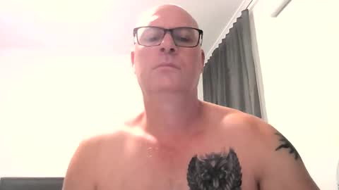 beatsboy87 online show from February 14, 2025, 11:31 am