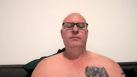 beatsboy87 online show from February 24, 2025, 11:10 am