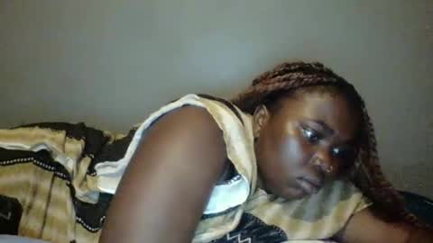 Snapshot of beautie699392 chatting on March 10, 2025, 3:52 pm Lil stunner online show from March 10, 2025, 3:52 pm