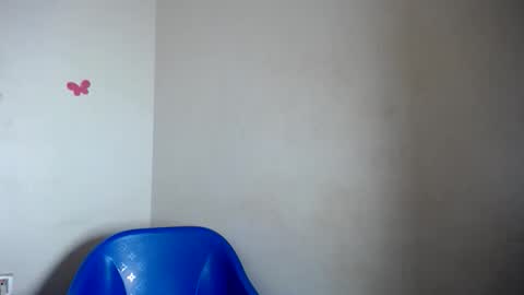 Snapshot of beautiful_moanna chatting on April 17, 2026, 8:01 pm moanna online show from April 17, 2026, 8:01 pm