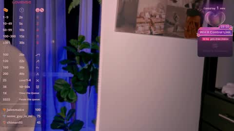 Chleo online show from February 28, 2025, 5:26 am