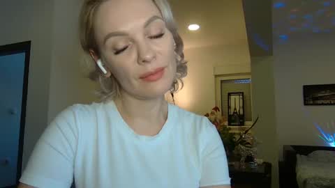 Beautifulkollette online show from December 30, 2024, 11:59 am