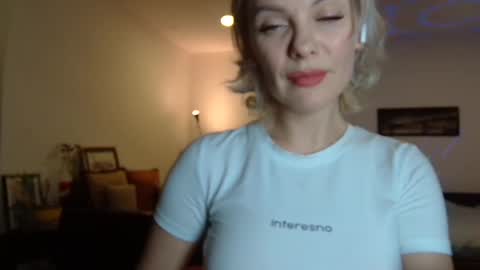 Beautifulkollette online show from January 28, 2025, 7:32 pm