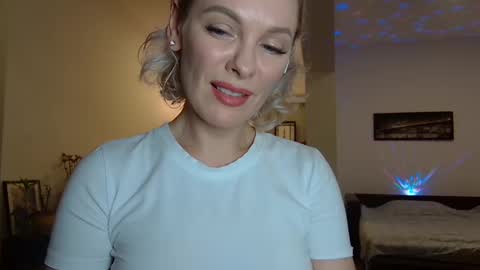 Beautifulkollette online show from February 2, 2025, 6:42 pm