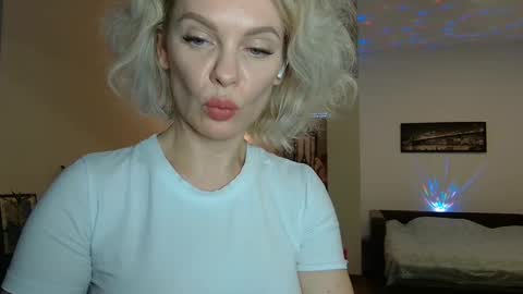 Beautifulkollette online show from February 6, 2025, 11:21 am