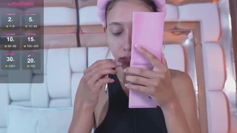 Shalom  online show from April 16, 2026, 8:09 pm