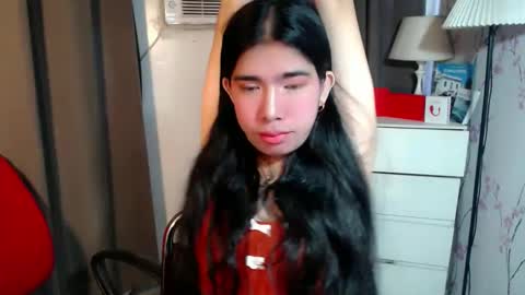 Snapshot of beautifultrixie chatting on February 19, 2026, 2:40 am TRIXIE online show from February 19, 2026, 2:40 am