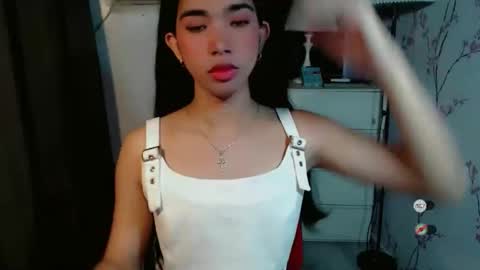 Snapshot of beautifultrixie chatting on March 2, 2026, 1:41 am TRIXIE online show from March 2, 2026, 1:41 am