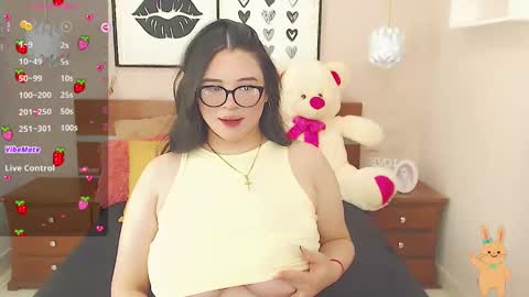 beautty_pink online show from January 15, 2025, 5:15 pm