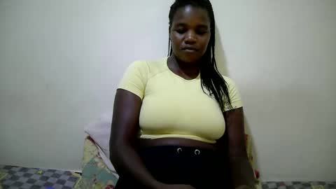 beauty_nina1 online show from November 12, 2025, 8:30 pm