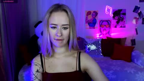 beauty Sasha online show from November 21, 2025, 2:16 pm