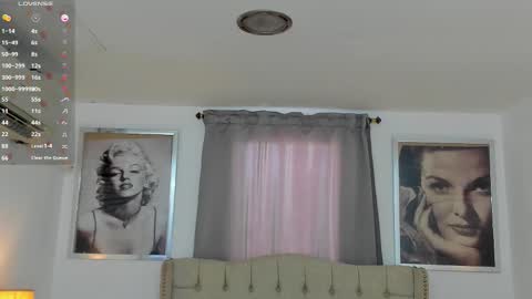 Ariana Reyes online show from November 20, 2025, 1:22 pm