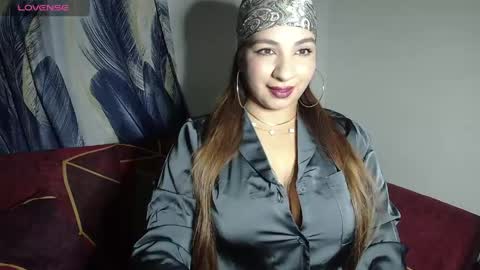 beautymoon26 online show from May 24, 2026, 2:27 am