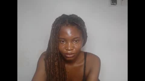 beautyslut1 online show from February 2, 2026, 7:40 am