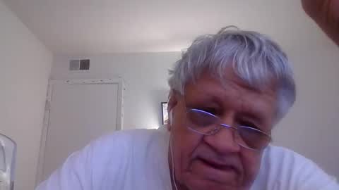 beautytomyeyes online show from December 13, 2024, 7:43 pm