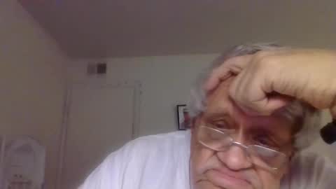 beautytomyeyes online show from February 2, 2025, 1:12 am