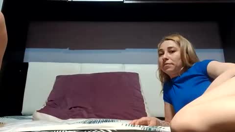 Eva online show from April 21, 2026, 8:01 pm