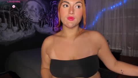 Snapshot of becca_diamond chatting on October 13, 2025, 2:22 am Rebecca online show from October 13, 2025, 2:22 am