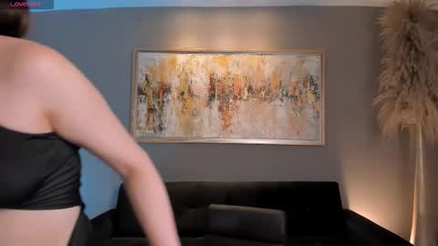 Am Becca online show from November 10, 2025, 5:56 pm