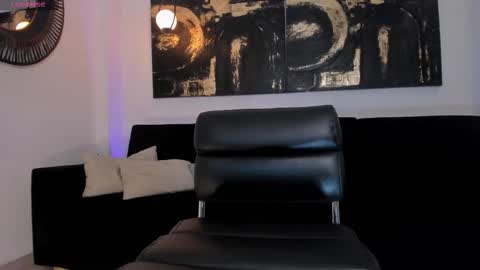 Am Becca online show from February 20, 2026, 11:43 am