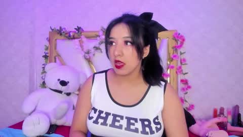 Becca Mathew online show from November 3, 2025, 1:51 am