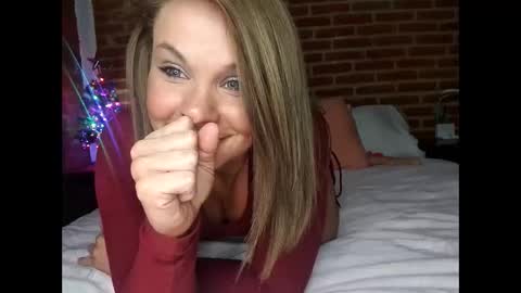 BECKY BOO  online show from December 26, 2024, 3:06 am