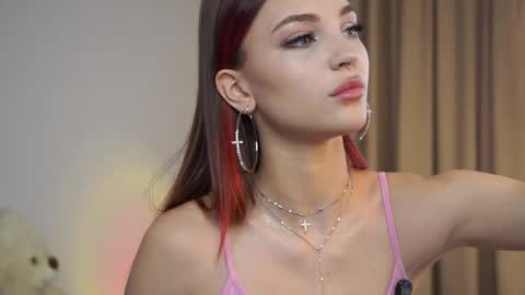 Melissa online show from October 11, 2025, 1:09 pm