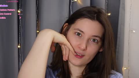Snapshot of beckymartens chatting on October 25, 2025, 2:30 am BeckyMartens come join me on while im offline here online show from October 25, 2025, 2:30 am