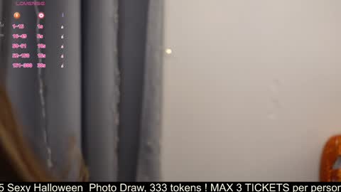 Snapshot of beckymartens chatting on November 1, 2025, 2:02 am BeckyMartens come join me on while im offline here online show from November 1, 2025, 2:02 am