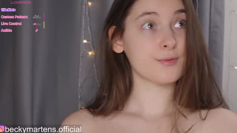 Snapshot of beckymartens chatting on February 3, 2026, 6:22 am BeckyMartens come join me on while im offline here online show from February 3, 2026, 6:22 am