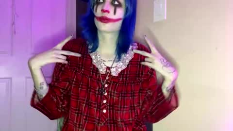 Snapshot of beckytheclown chatting on January 19, 2025, 2:36 am Beckytheclown online show from January 19, 2025, 2:36 am
