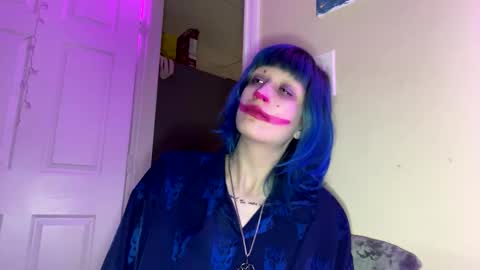 Snapshot of beckytheclown chatting on January 29, 2025, 11:46 pm Beckytheclown online show from January 29, 2025, 11:46 pm