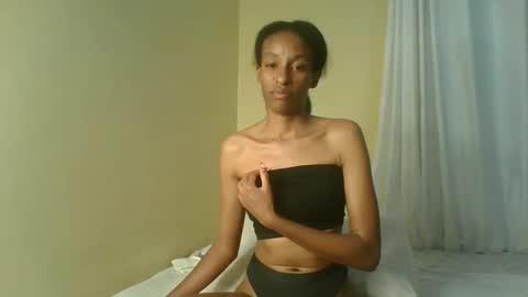 bee01hive online show from January 4, 2025, 7:34 pm